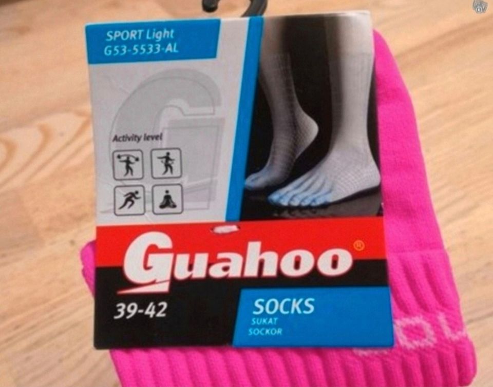 Guahoo-merkkisiä sukkia satsi