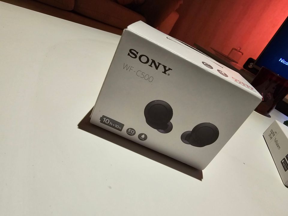 Earbuds / SONY WF-C500