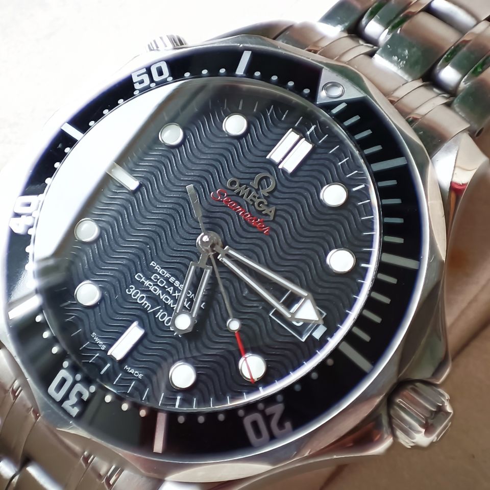 Omega Seamaster Diver 300M ref:212.30.41.20.01.002