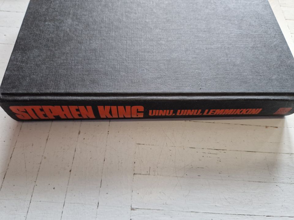 Stephen King - Uinu, uinu lemmikkini