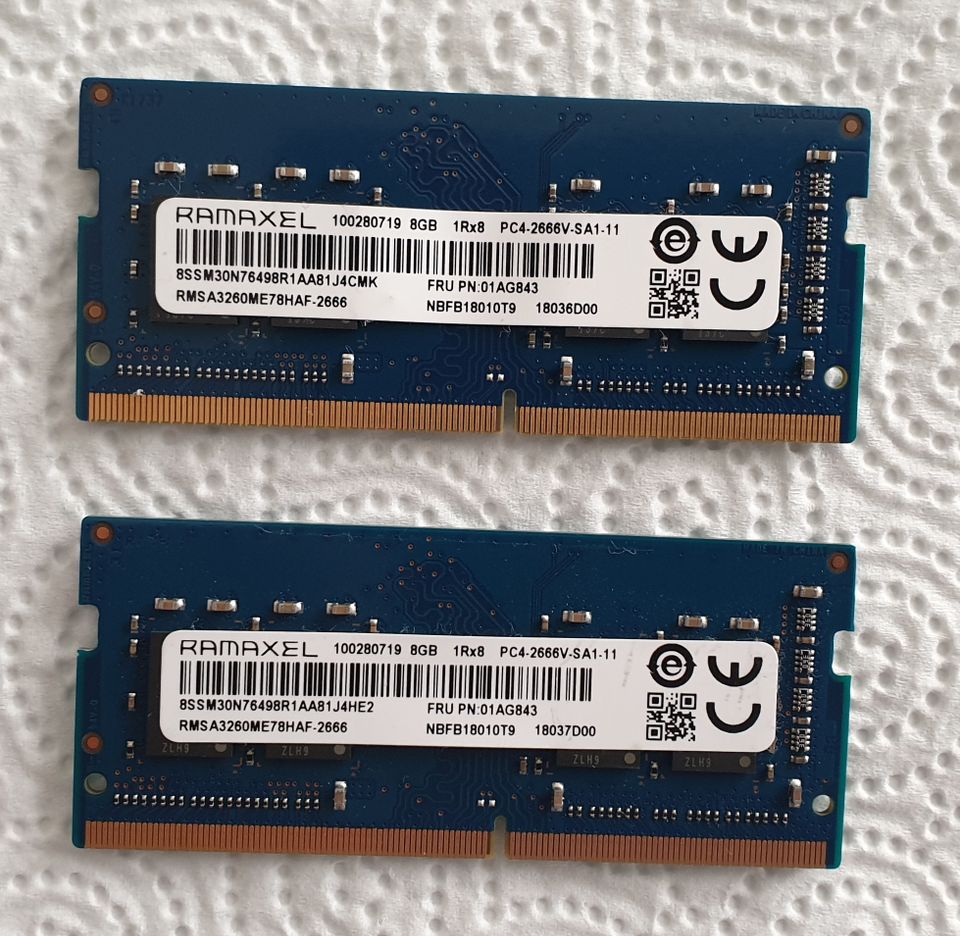 16 GB DDR4 muisti (2 x 8 GB DDR4 2666 MHz)