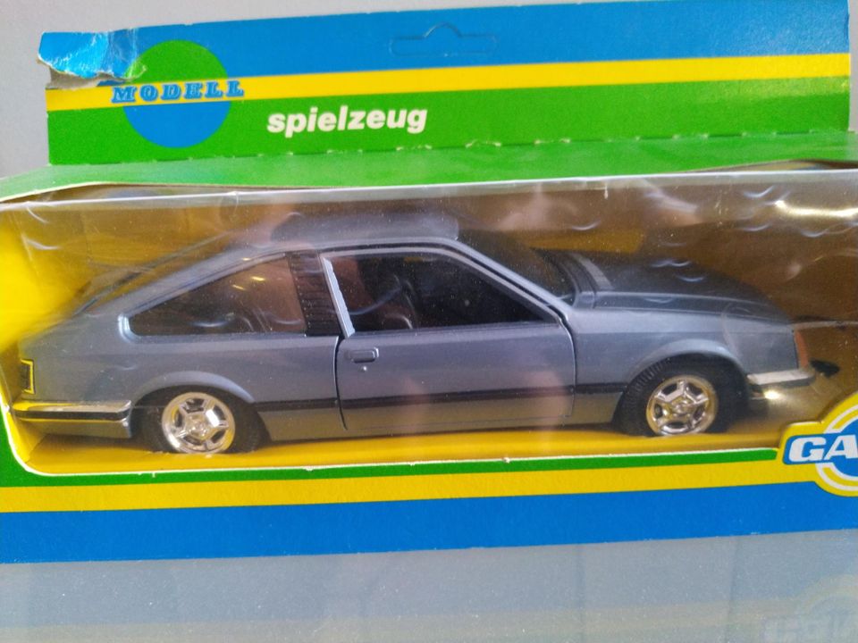 Gama Opel Monza