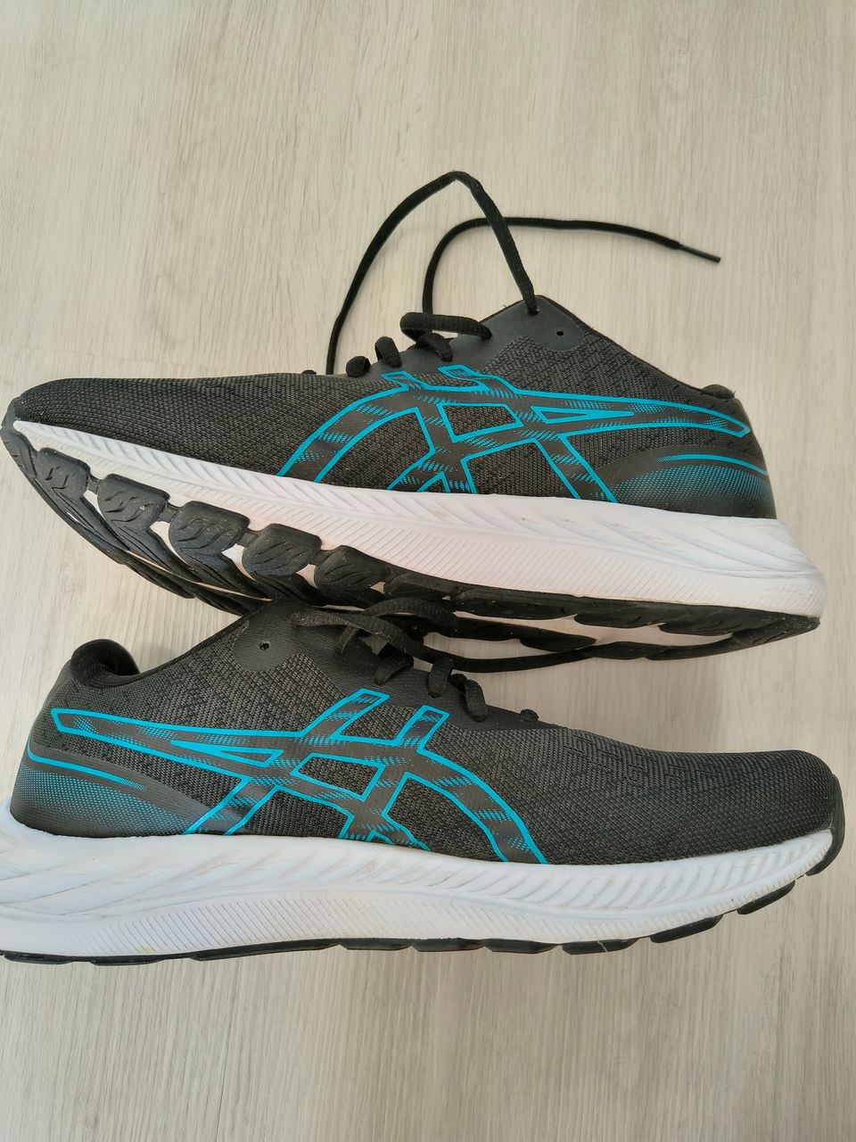 Asics miesten juoksujalkine Gel-Excite9