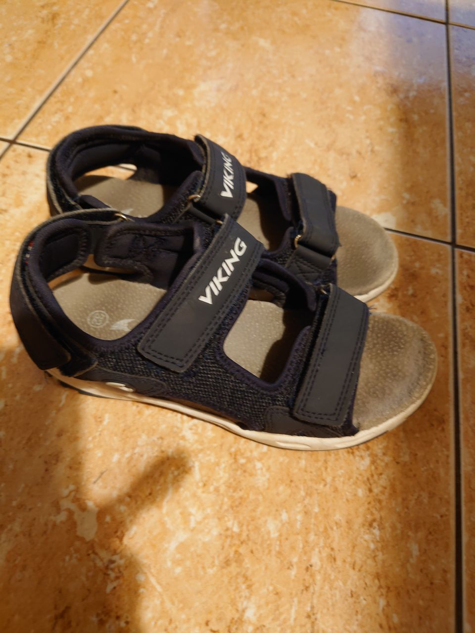 Sandaalit 32