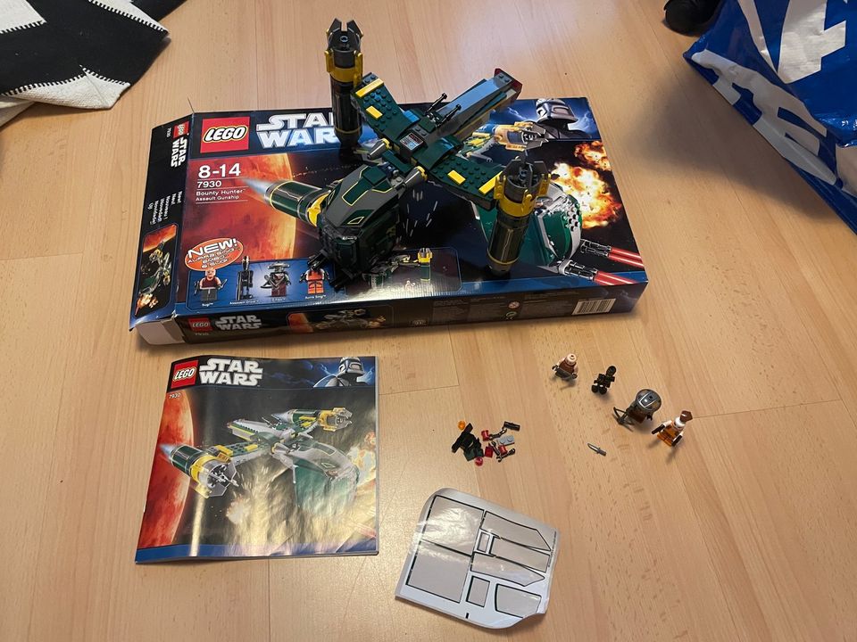 LEGO Star Wars: 7930 Bounty Hunter Assault Ship