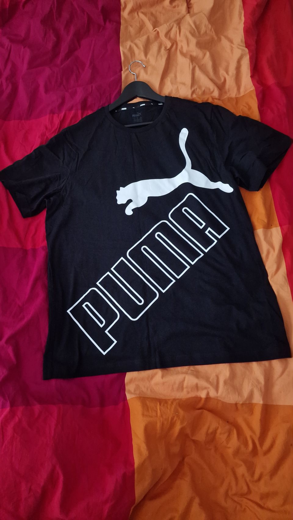 Käyttämätön Puma T-paita