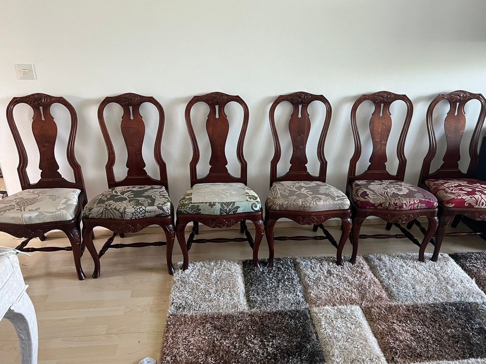 Laitalan tuolit / rokokoo talonpoikais