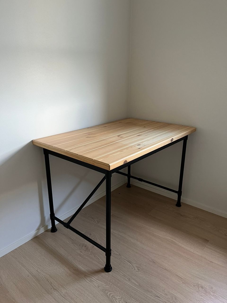 IKEA Kullaberg työpöytä