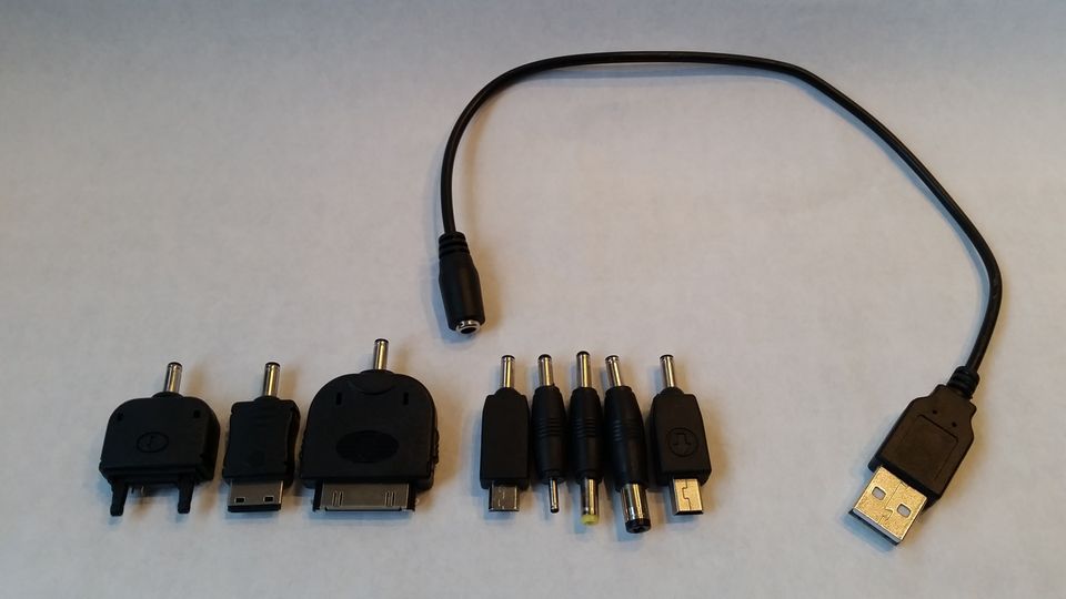 USB adapterikaapeli 30cm ja adapterit 8kpl