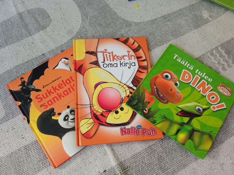 Lasten kirjoja, 3 kpl paketti
