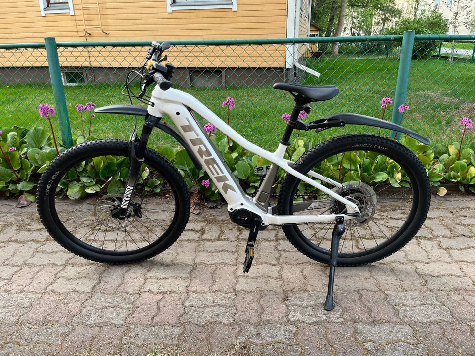 Sähkömaastopyörä Trek Powerfly 5 koko S 27,5