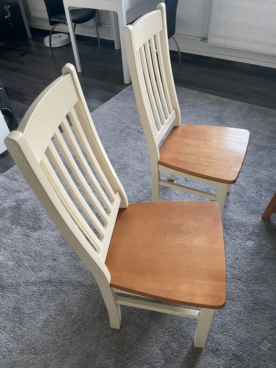 Ruokapöydän tuolit valkoinen 2 kpl