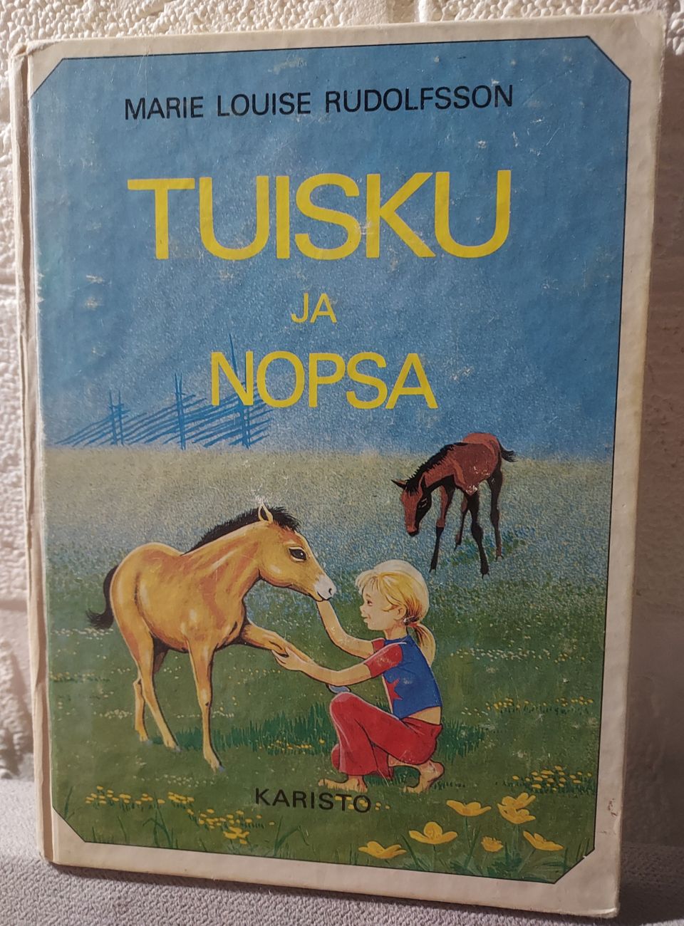 Tuisku ja Nopsa kirja