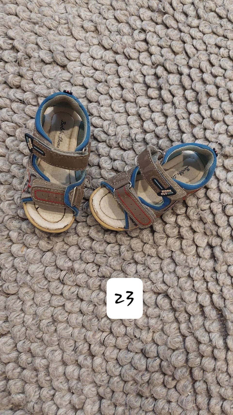 Sandaalit, kokoa 23