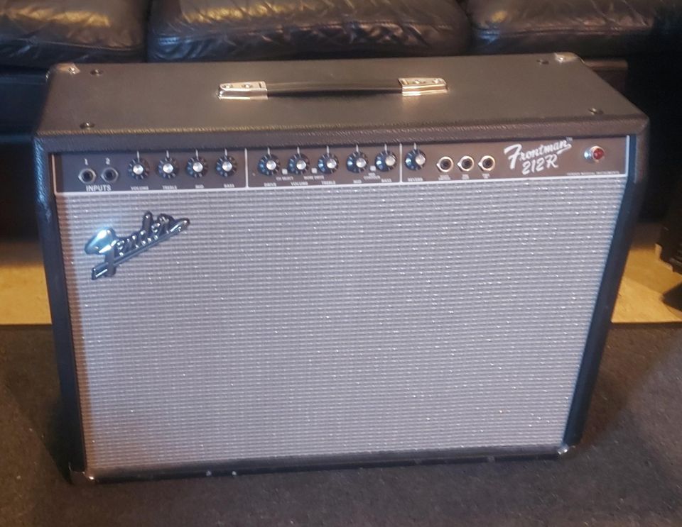 Fender Frontman 212R vahvistin