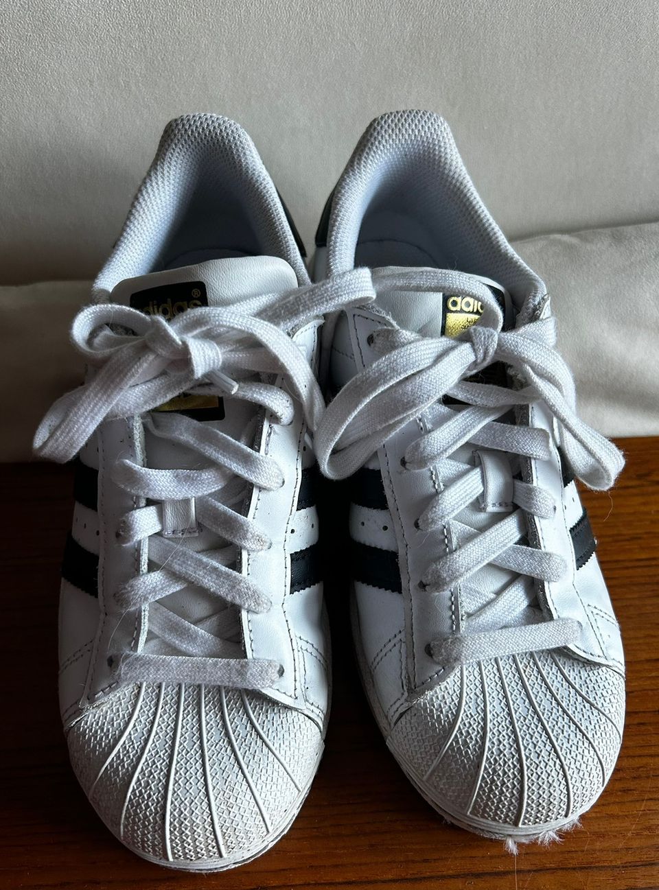 Adidas Superstar kengät koko 36