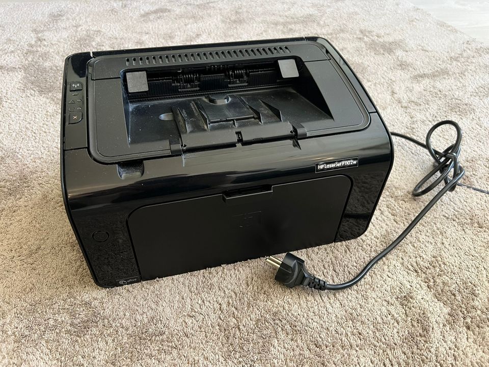 HP Laserjet P1102W