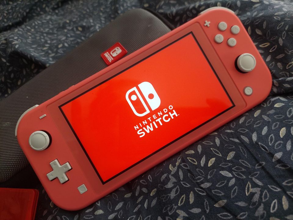 Nintendo Switch lite käsikonsoli