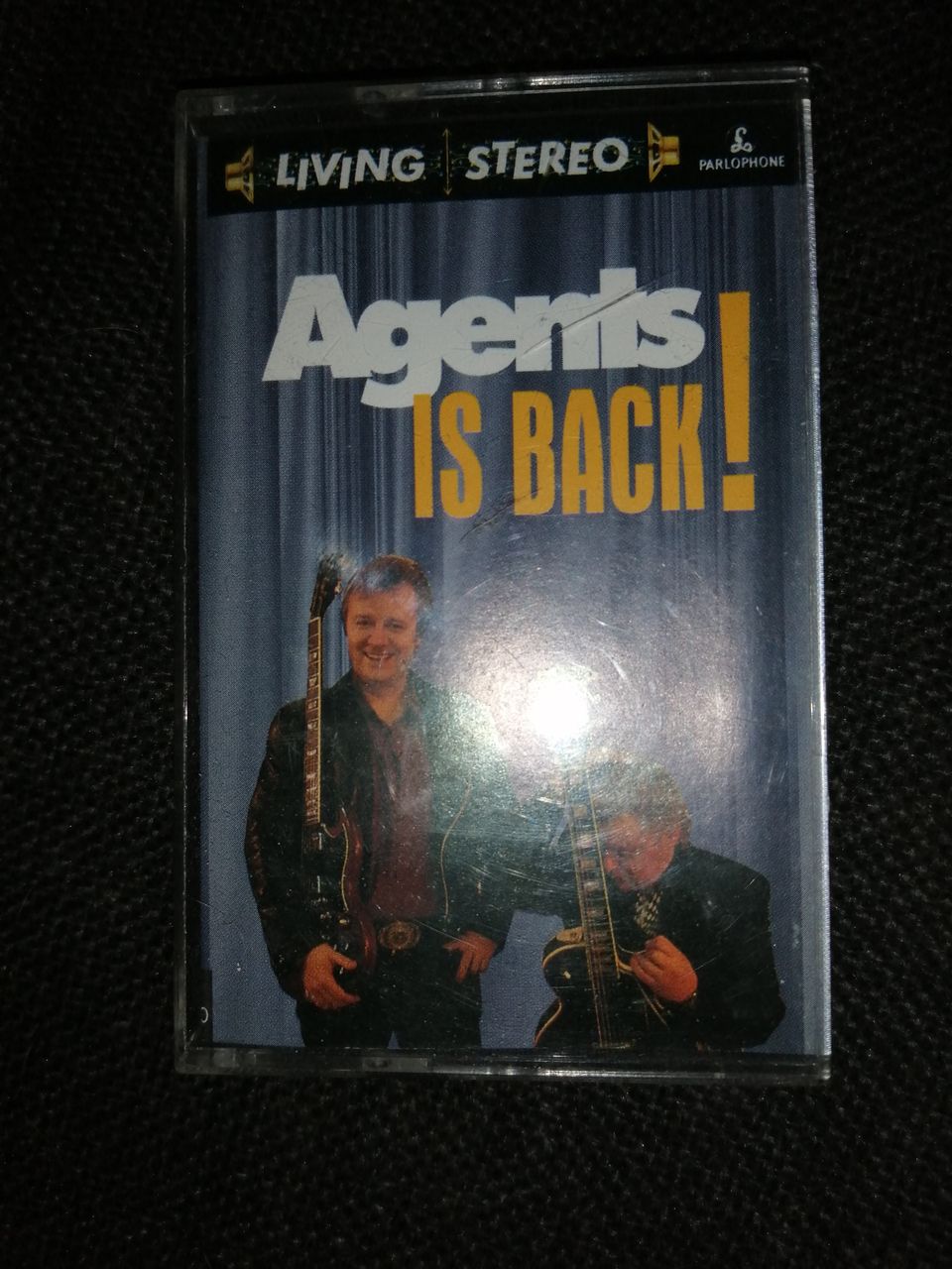 Agents C kasetti.