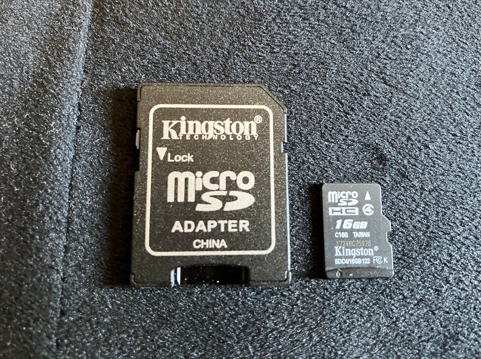 Kingston 16gb micro SD + adapteri