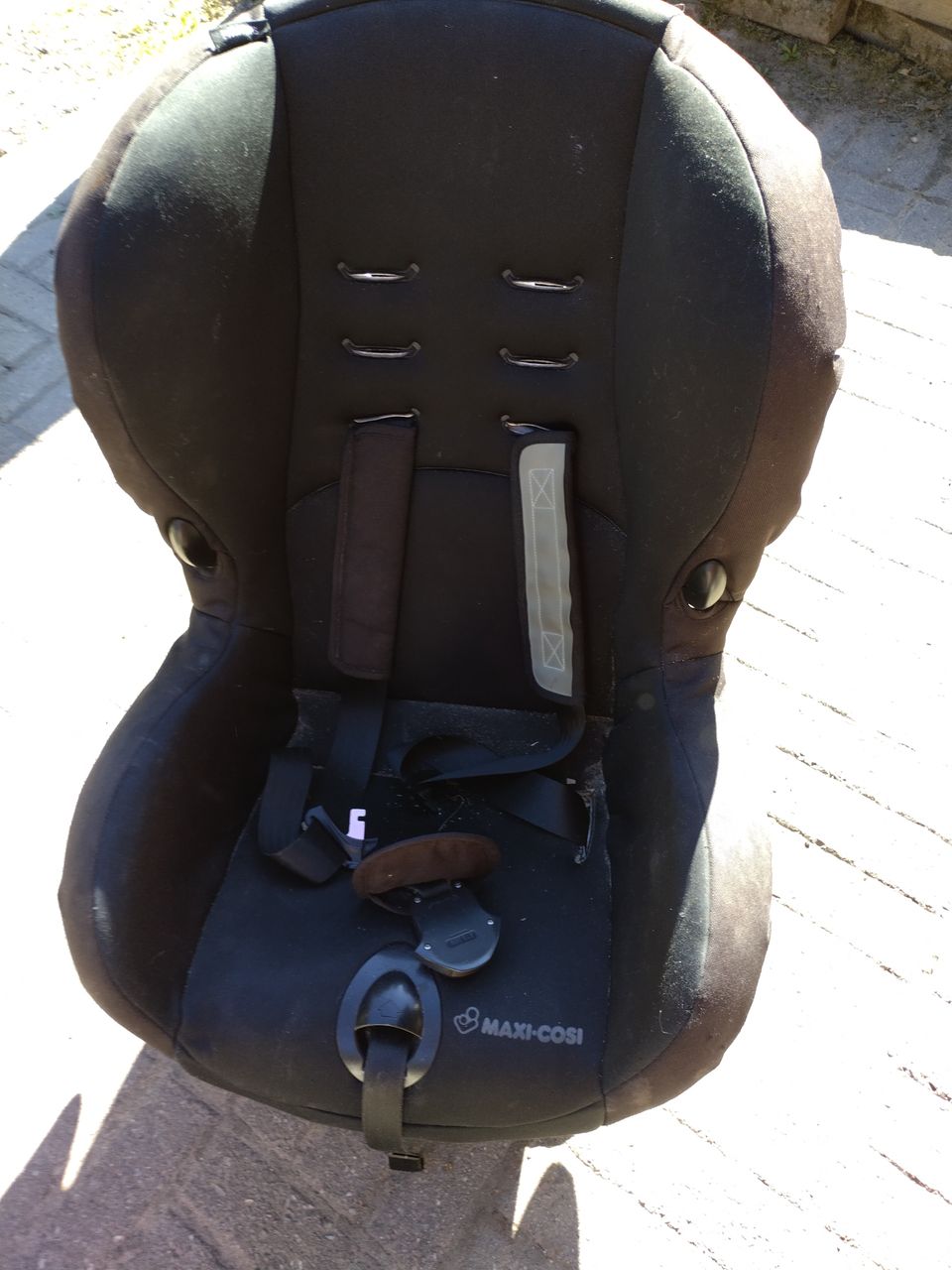 baby car seat maxi cosi 9kg -18kg