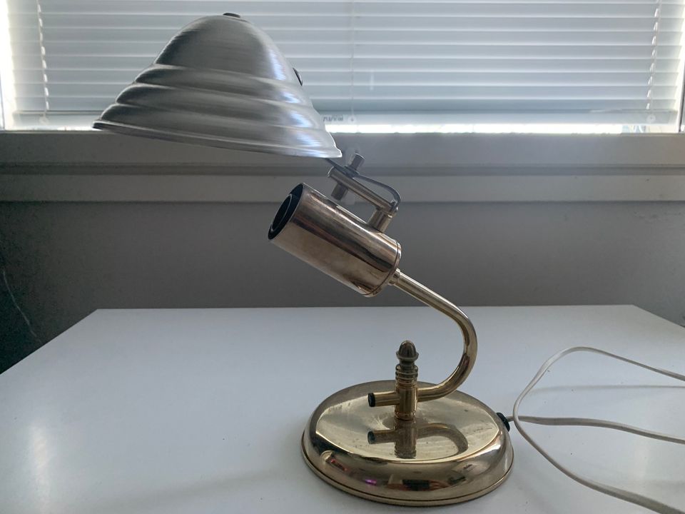 Aramo vintage pöytälamppu