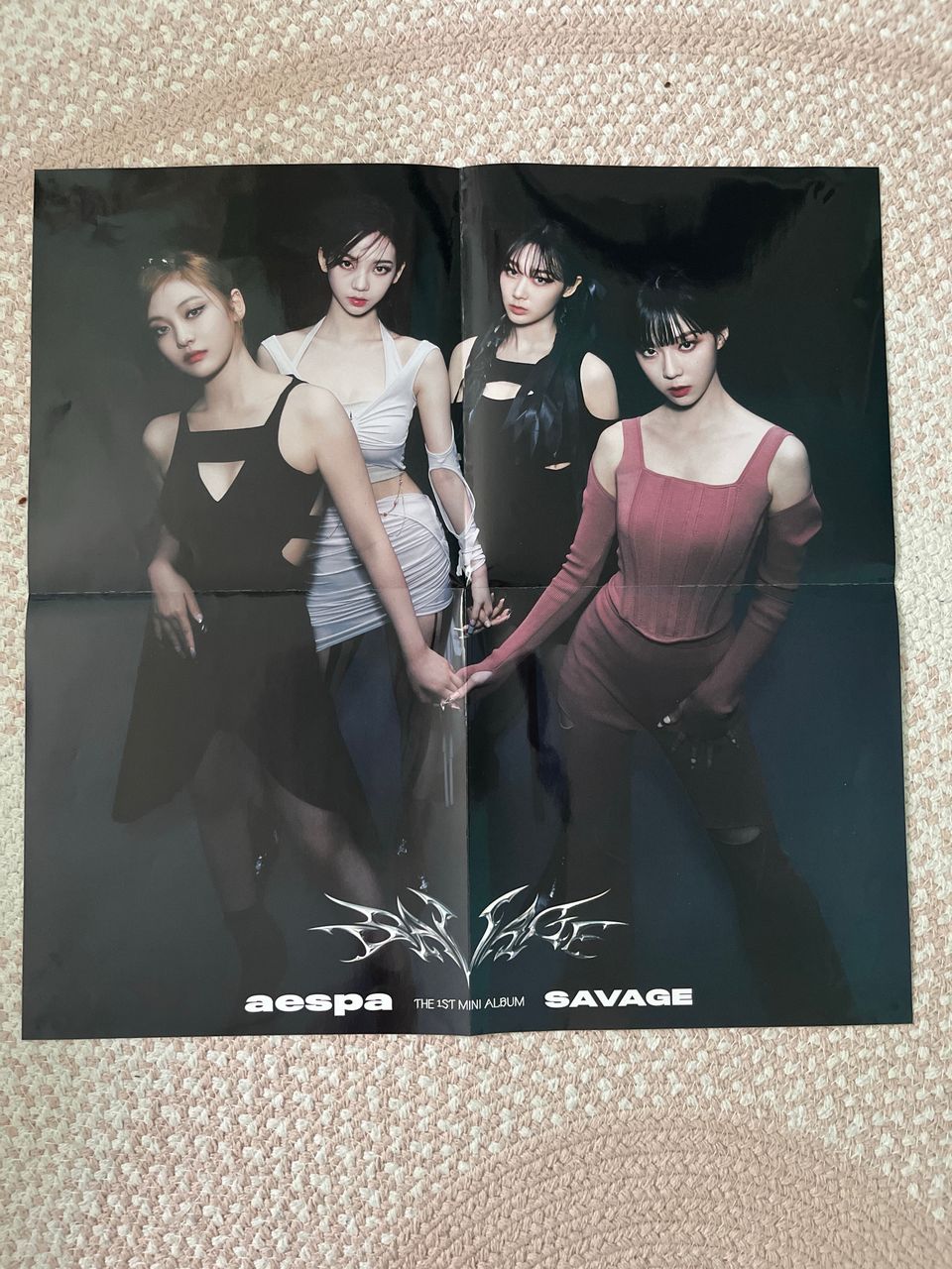 Kpop julisteet (Twice, Aespa & Blackpink)