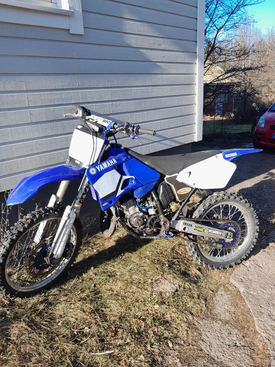 Yamaha yz 125 osia.