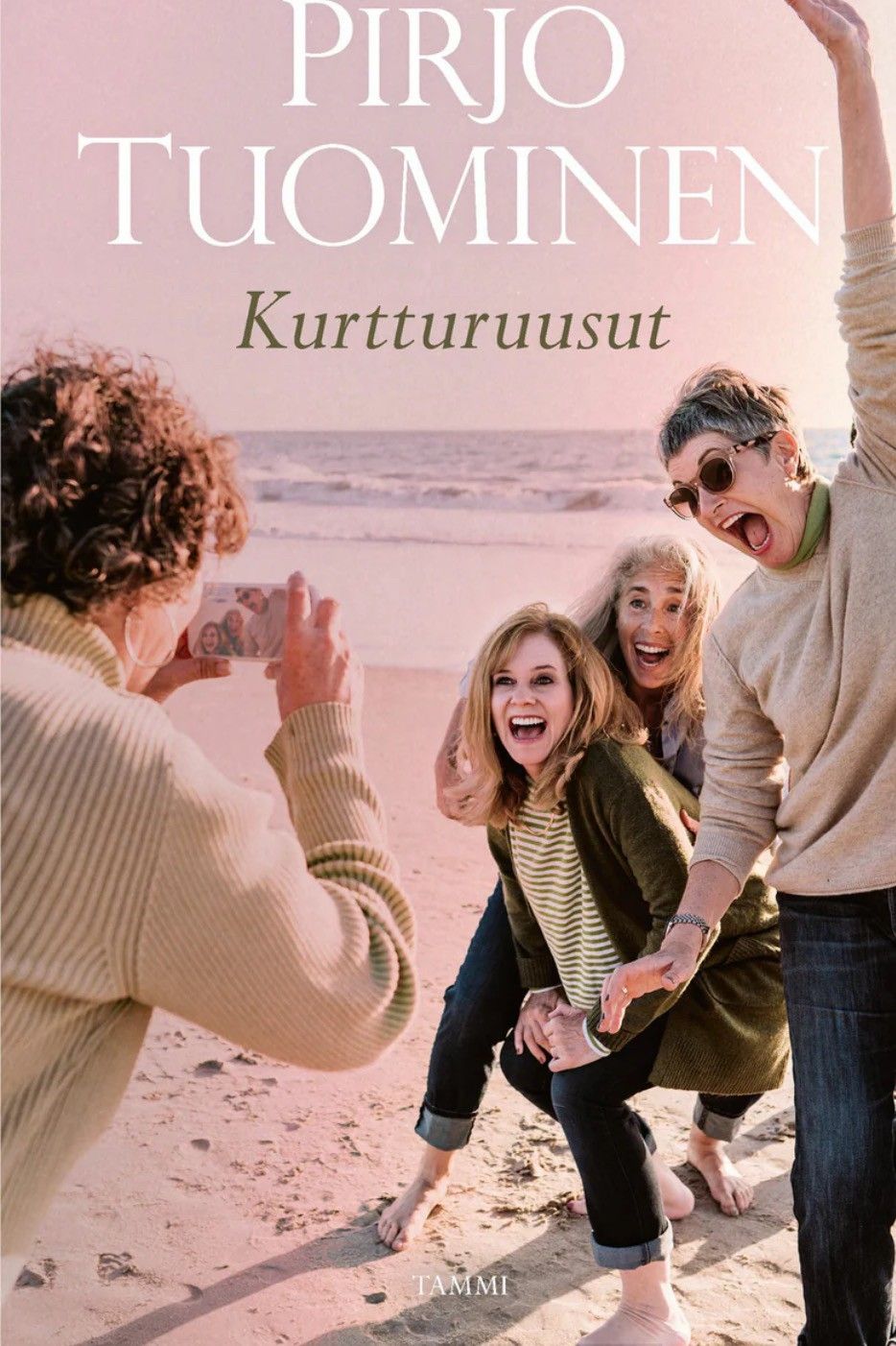 Kurtturuusut Kirja Pirjo Tuominen