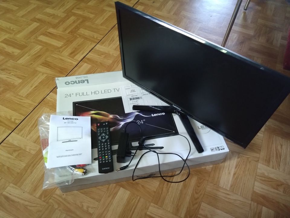 12v 24" televisio