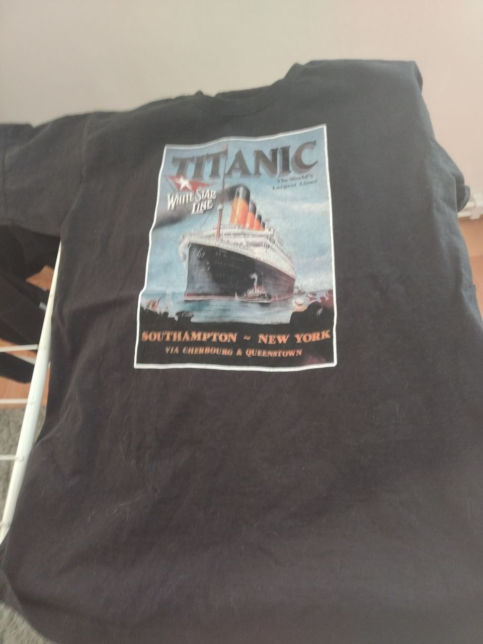 Titanic paita