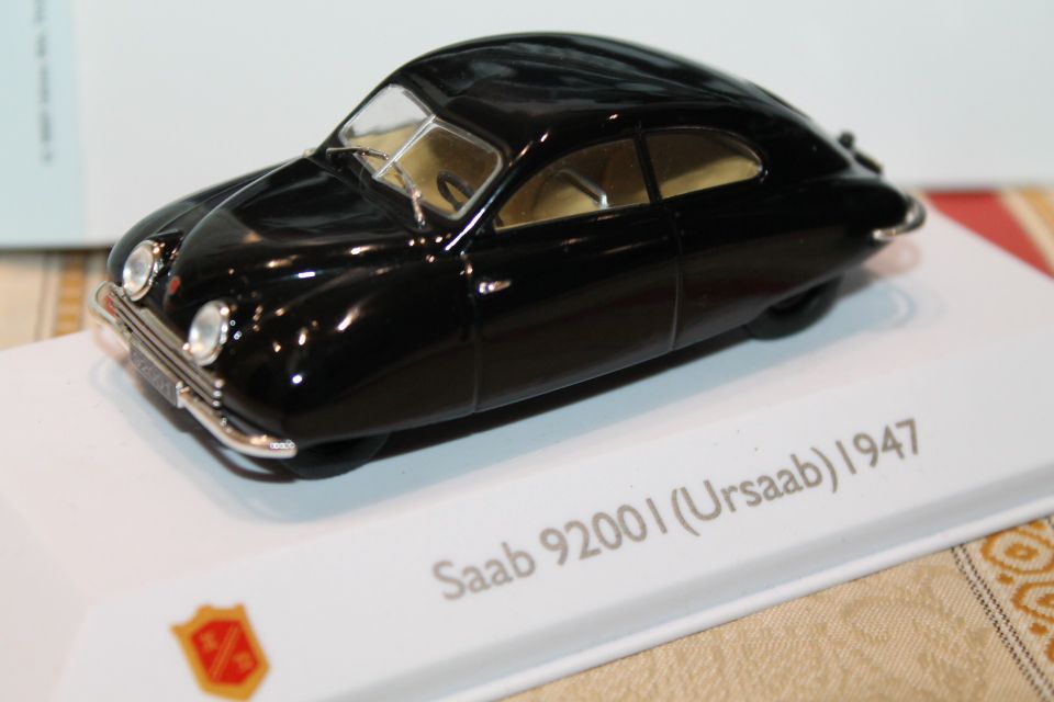 Saab 92001 UrSaab 1947 pienoismalli 1:43 maailman eka Saab auto keräilymalli
