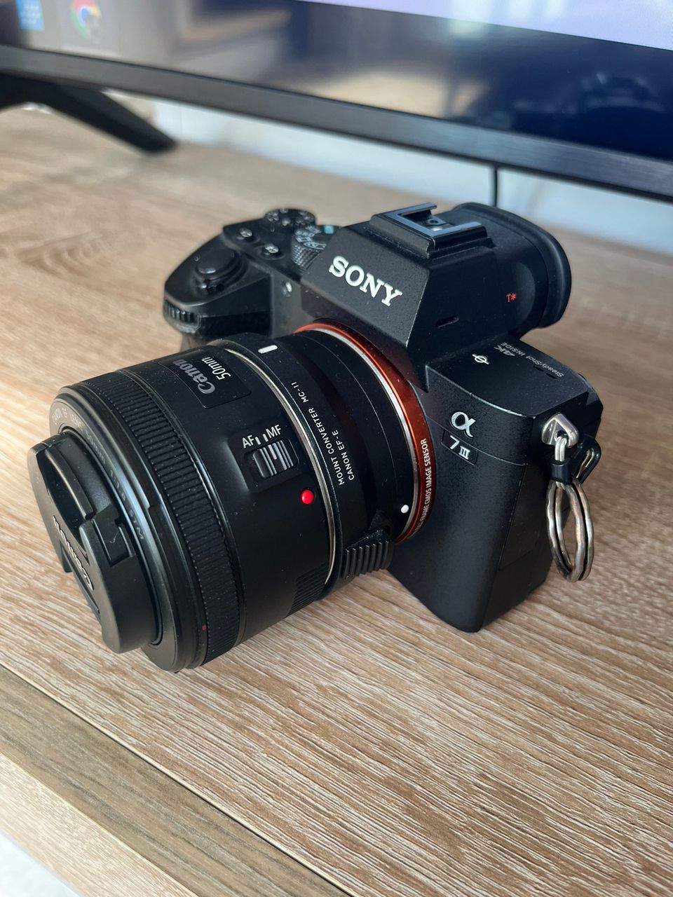 Sony A7III, Sigma MC-11 Mount Converter EF-E ja Canon 50mm f/1.8