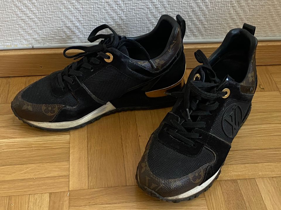 Louis Vuitton Run Away Trainer