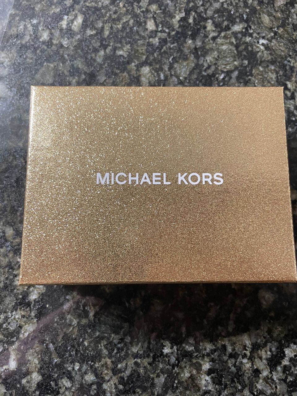 Michael Kors lompakko