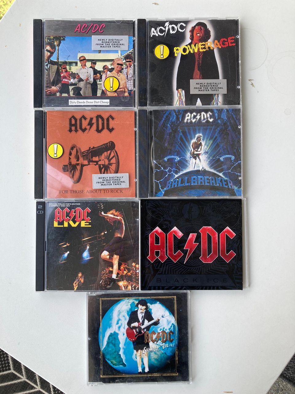 AC/DC CD-levyjä, 6 CD + 1 Single