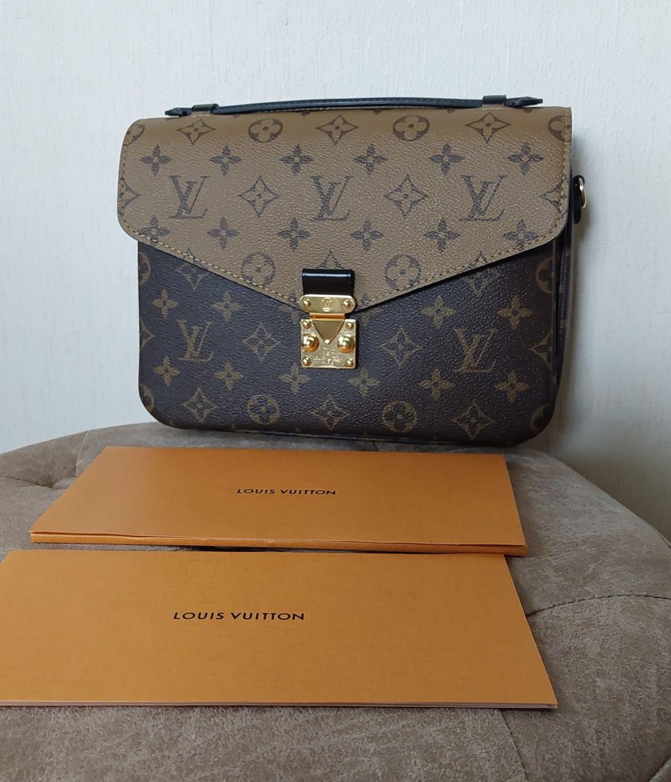 Louis Vuitton Metis Pochette