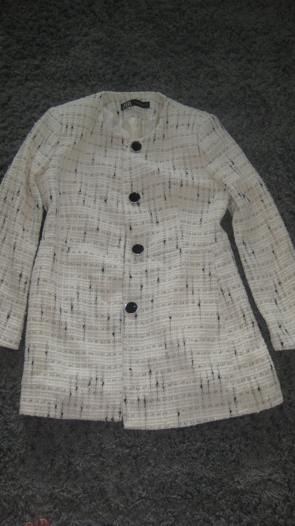 Zara uutta vastaava kaunis takki xl( vastaa mielestäni M)