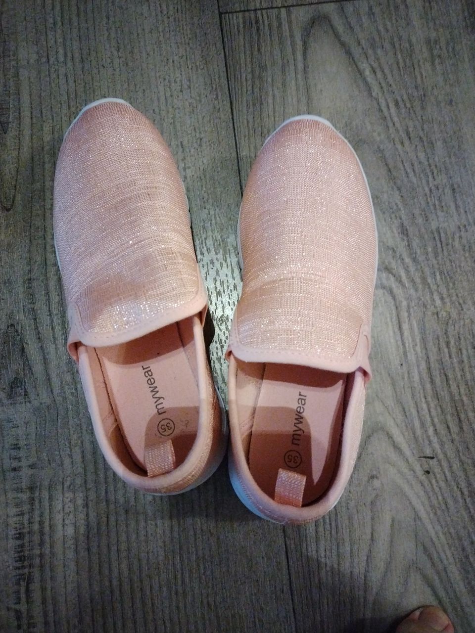 Pinkki kengät koko 35