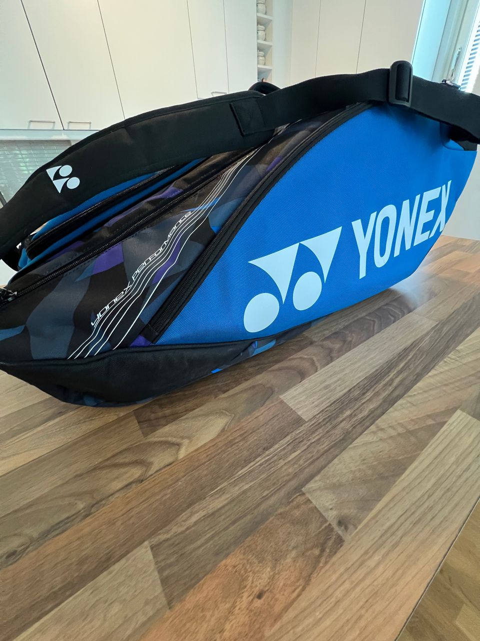 Yonex Pro Racquet Bag Racket -tennismailakassi