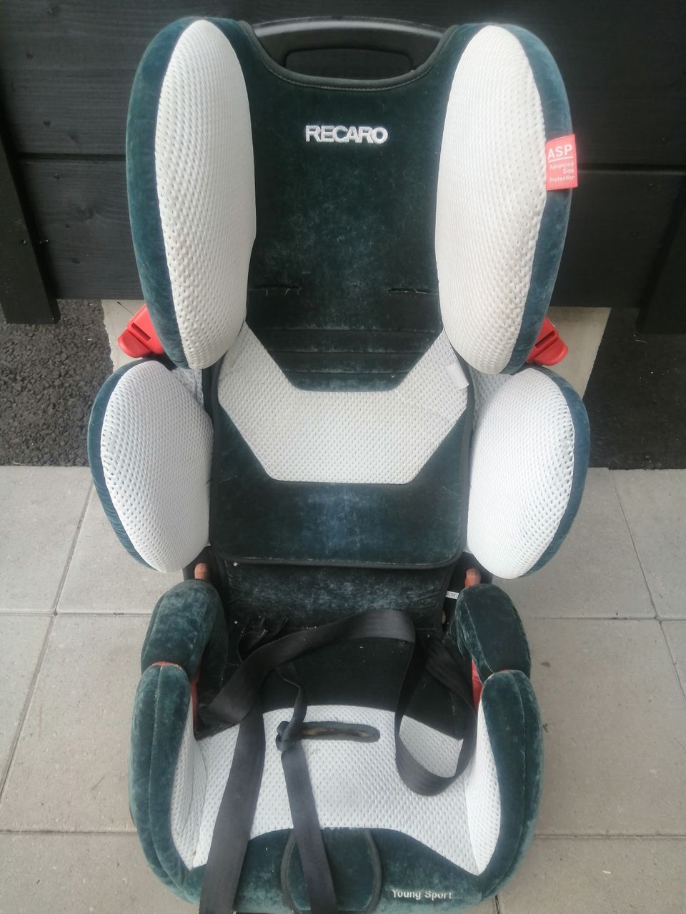 Recaro turvaistuin.