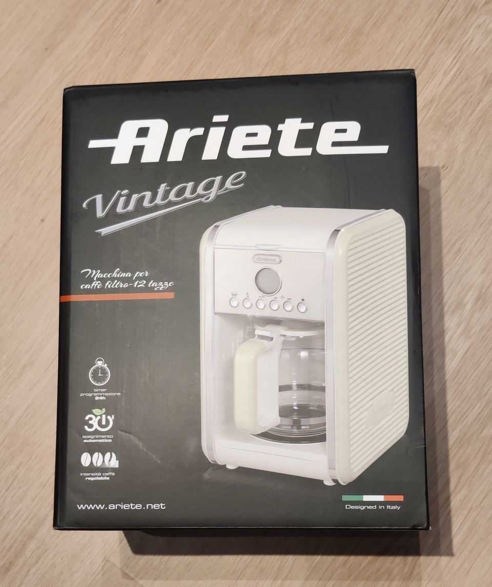 Ariete Vintage -kahvinkeitin, vihreä (uusi ja käyttämätön)