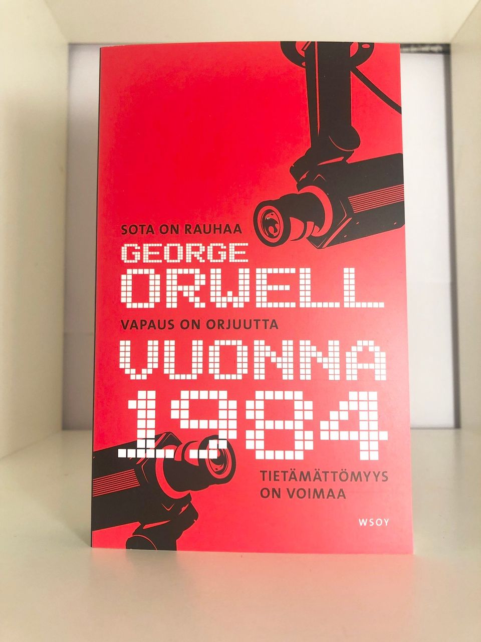 George Orwell - Vuonna 1984