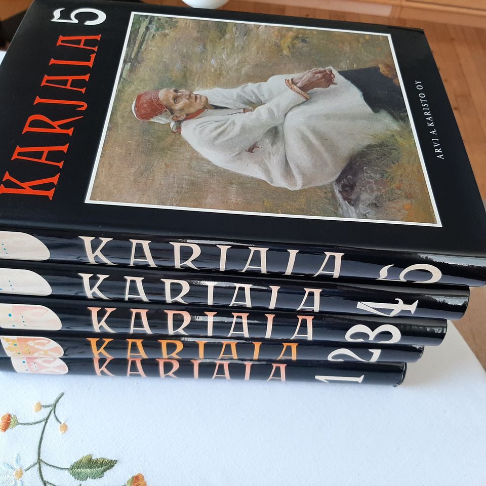 Karjala, 5-osainen kirjasarja