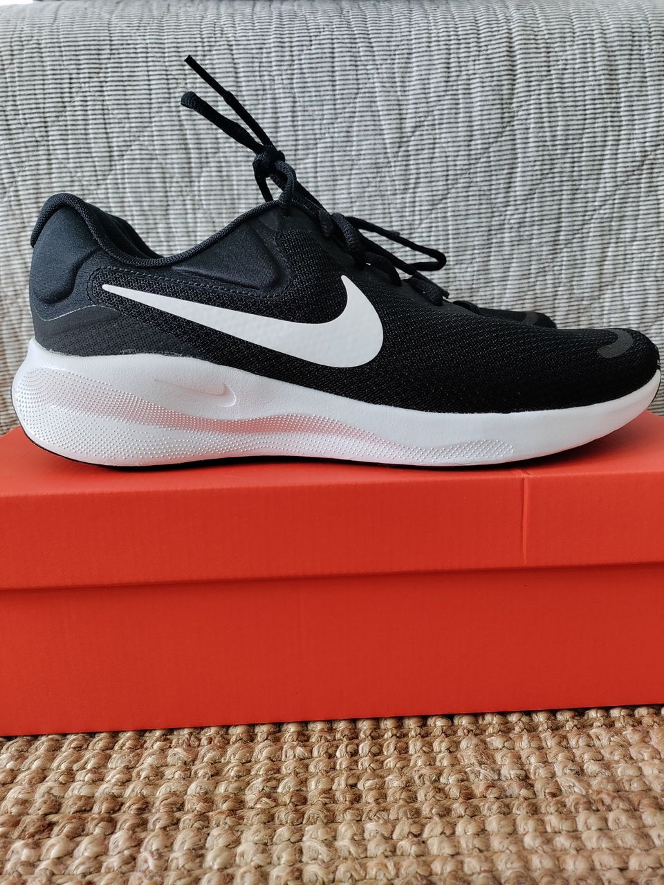 Nike Revolution 7  koko 45,5