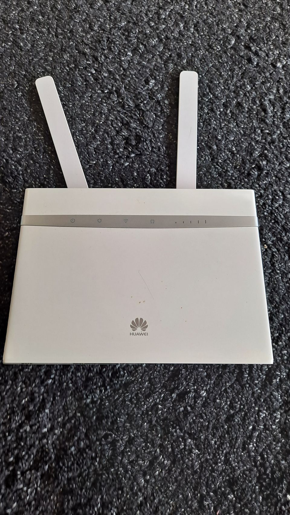 Huawei b525-65a 4g reititin