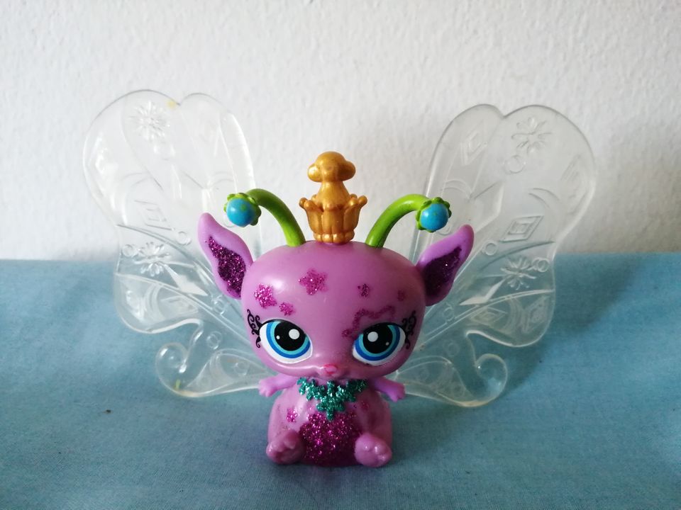 Littlest Pet Shop fairy