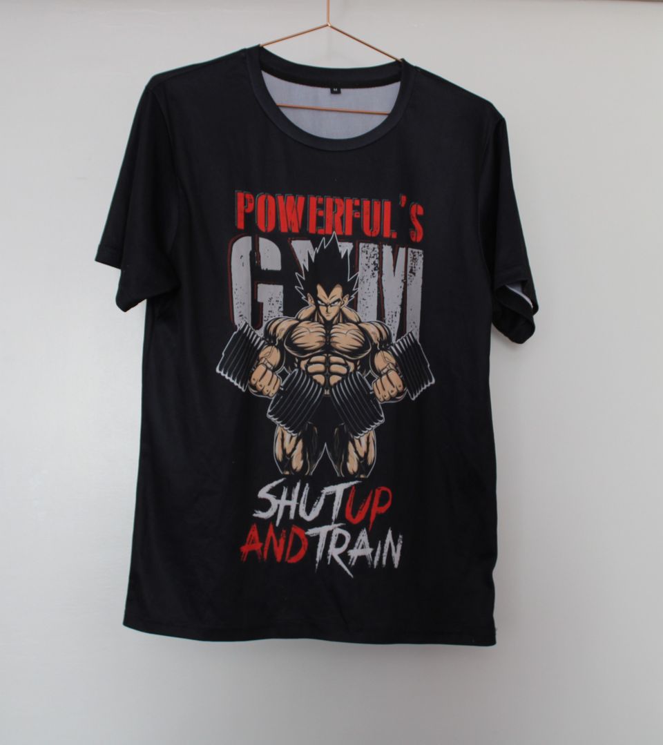 Powerfuls Gym sportti paita Manga M