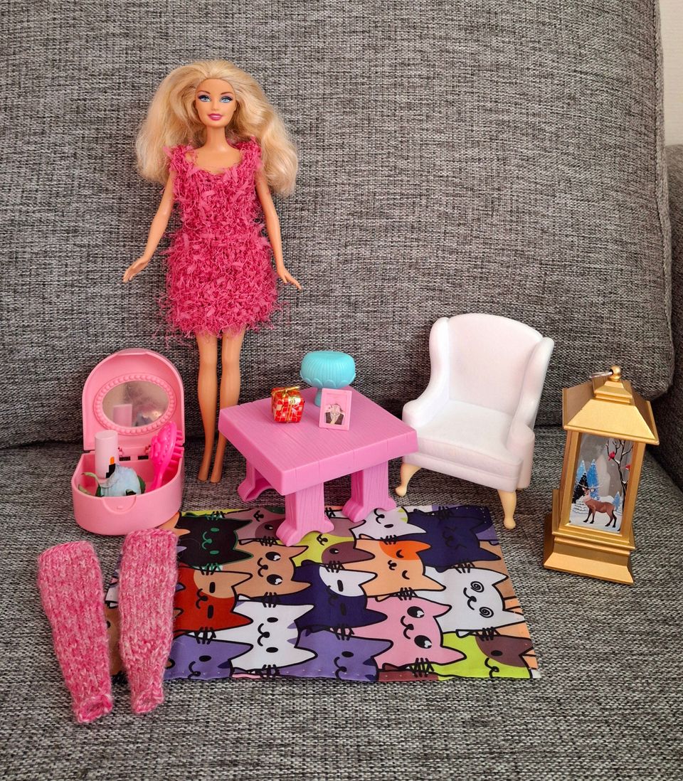 Barbie ja huonekalut