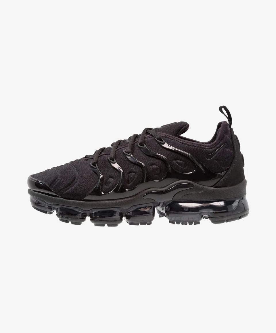 Ostetaan Air vapormax plus 44,5 - 45 koko